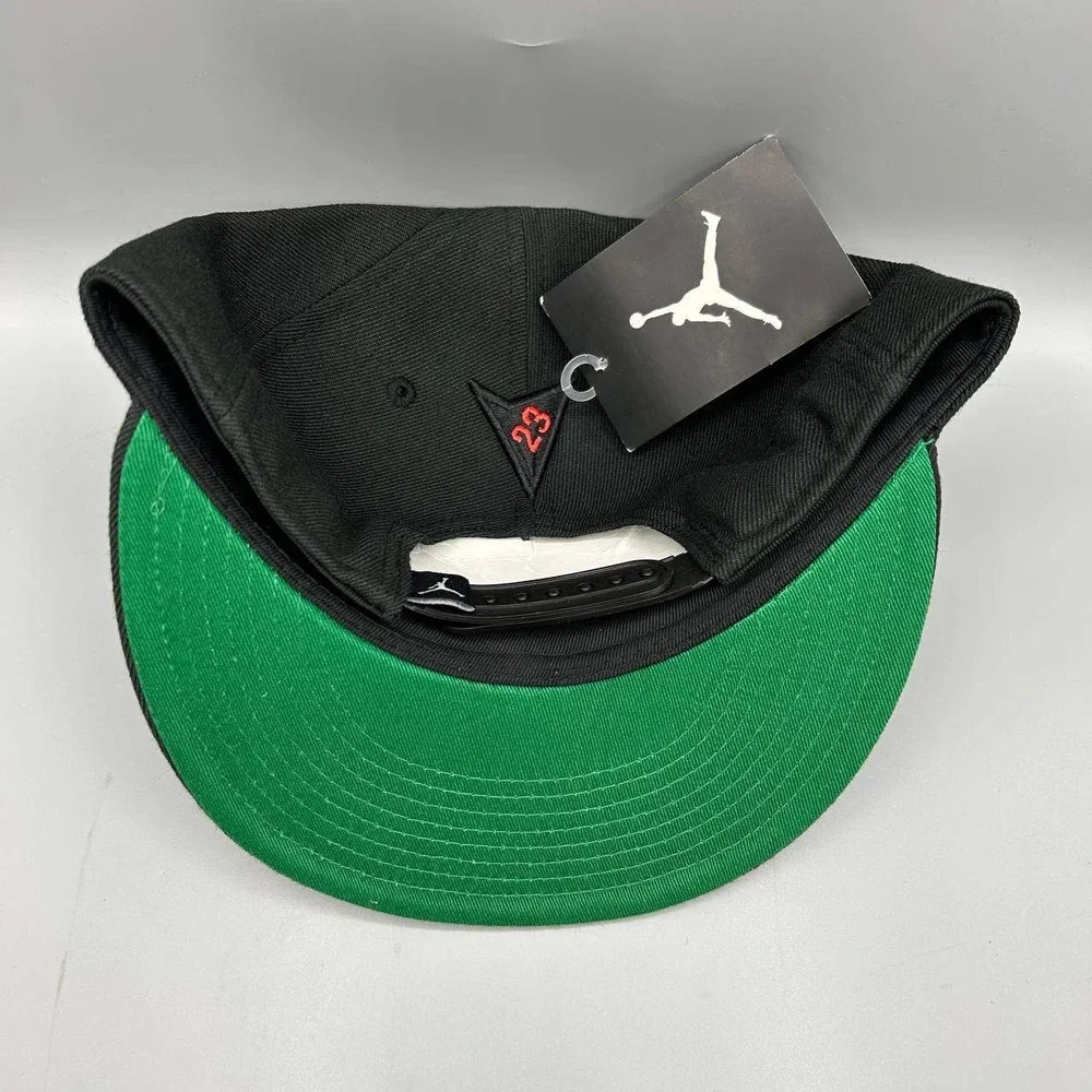 Air Jordan True Hat Men Black World Champ Jumpman Snap Back Cap New